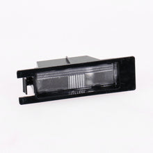 Number Plate Lamp, Nearside