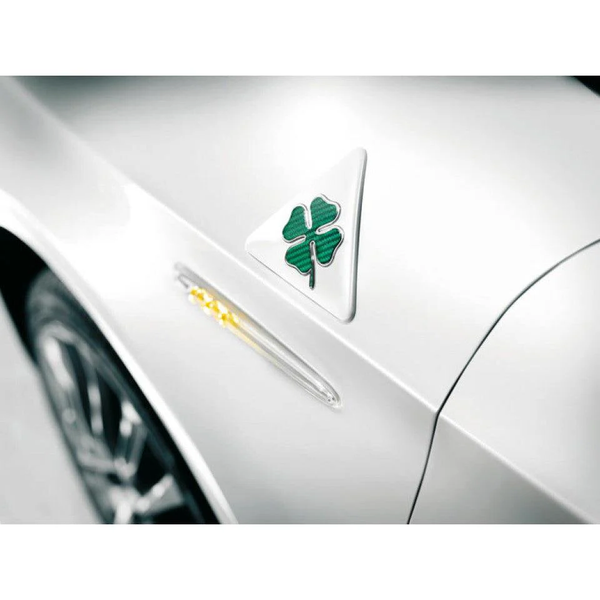 Left Hand / Nearside Cloverleaf Badge - Giulietta