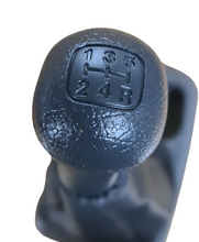 Gear Knob, Gaitor & Trim - 176 Punto