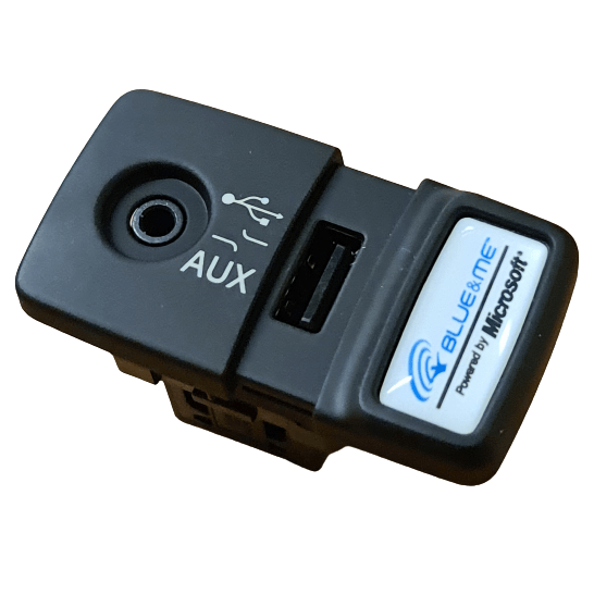 Blue&Me & Aux in Socket (Later versions)