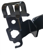 Rear Axle Bracket, Nearside / Left -500