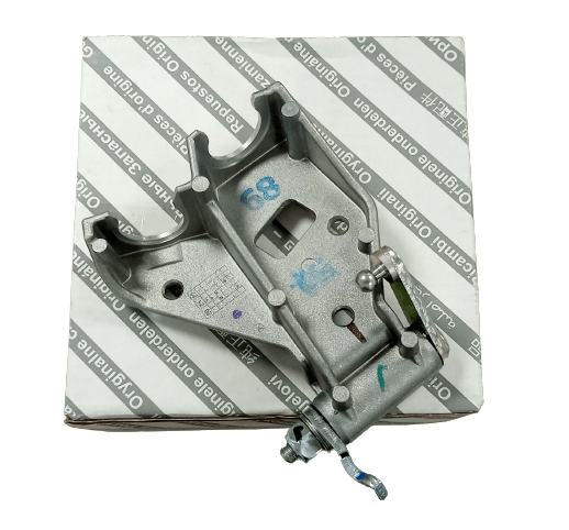 Gear Change Cable Bracket - 500 Abarth – Partsworld-UK